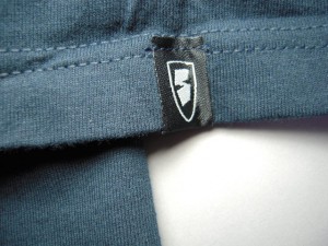 shut_crest_s_s_tee_navy3