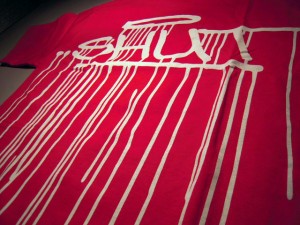 shut_kr_s_s_tee_red22