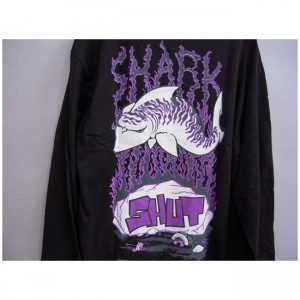 09_7_9_shut_shark_lstee_blk5