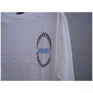 09_7_9_shut_shark_lstee_white2