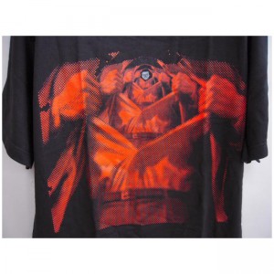 09_7_9_shut_super_tee_black3